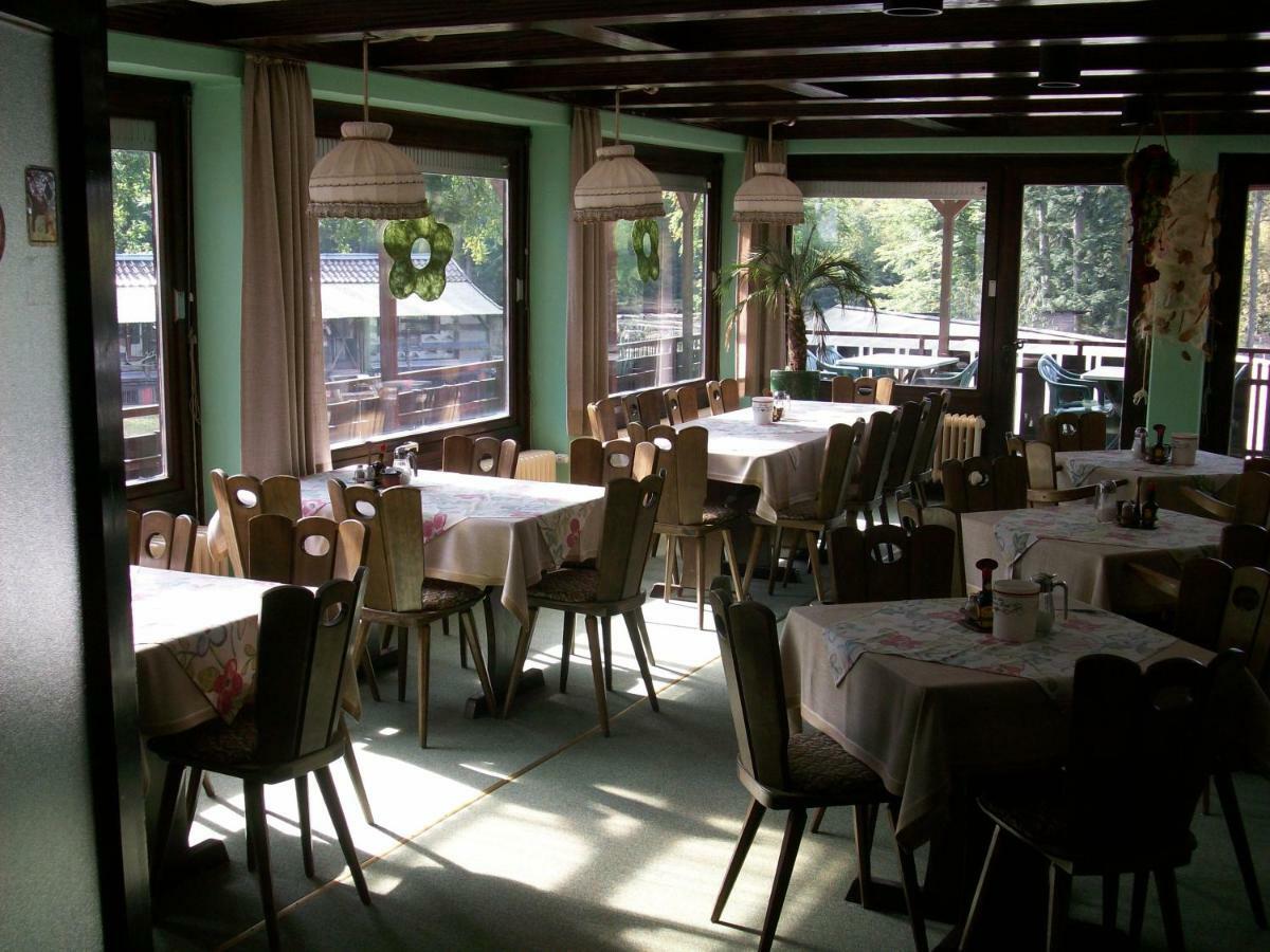 Hotel-Restaurant Johanniskreuz Trippstadt Buitenkant foto
